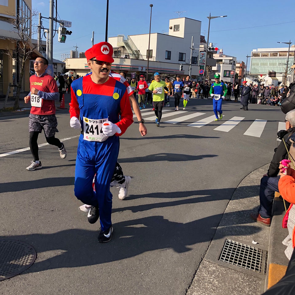 マリオのコスプレランナー