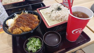 室長日記「イオンモール千種フードコート」