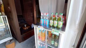 室長日記「大井川鉄道・家山駅前の駄菓子屋」
